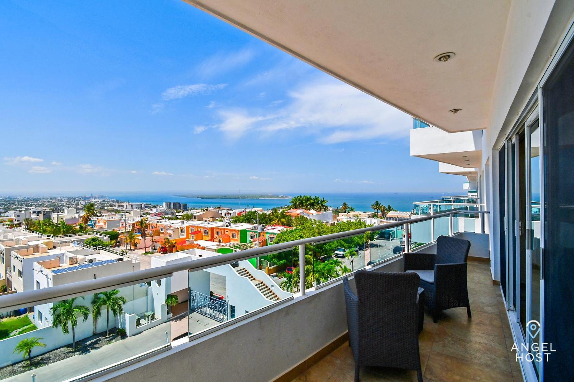 Oceanview Living Space & Balcony With Fiberoptic Wifi! La Paz Luaran gambar