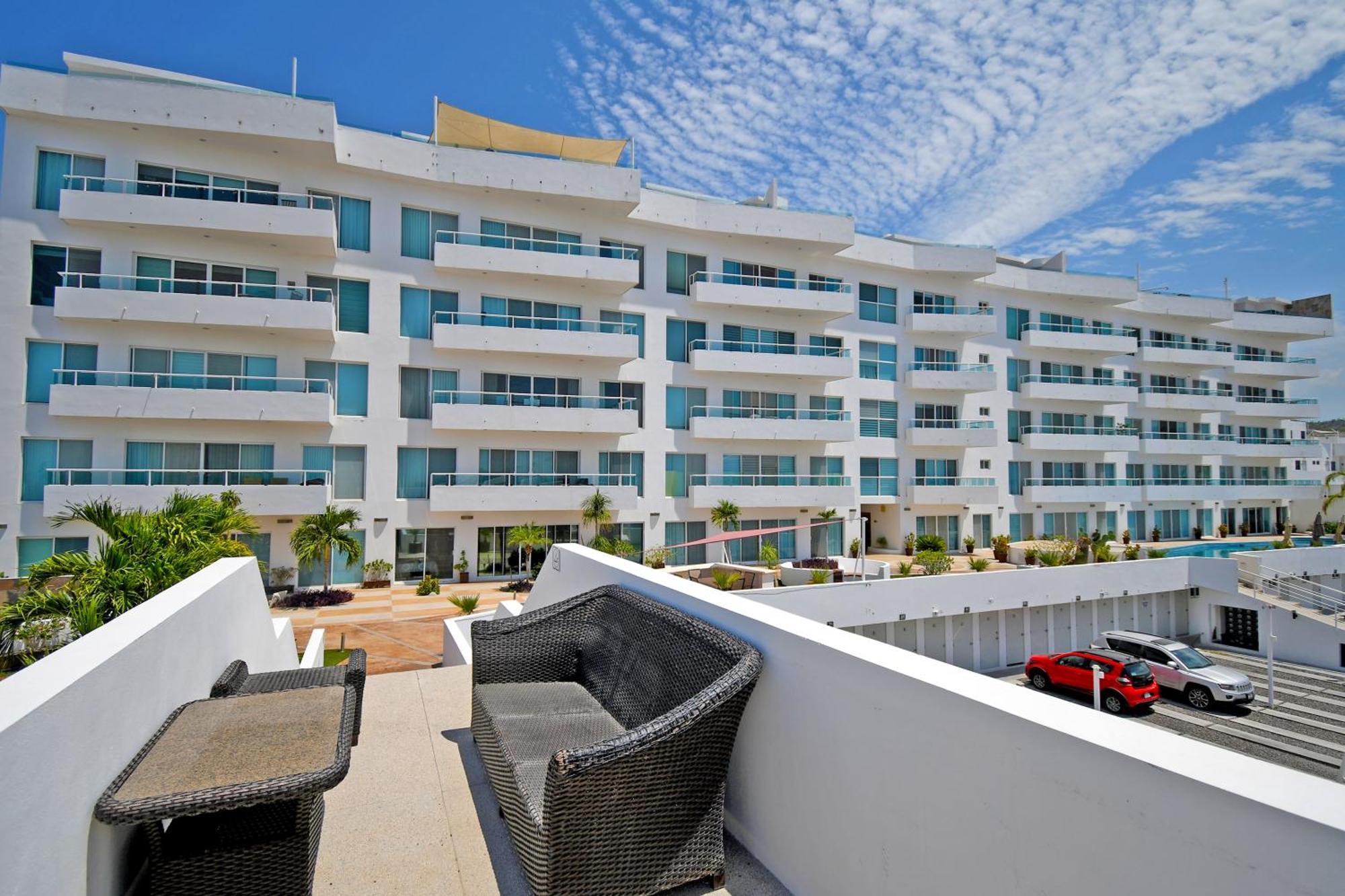 Oceanview Living Space & Balcony With Fiberoptic Wifi! La Paz Luaran gambar
